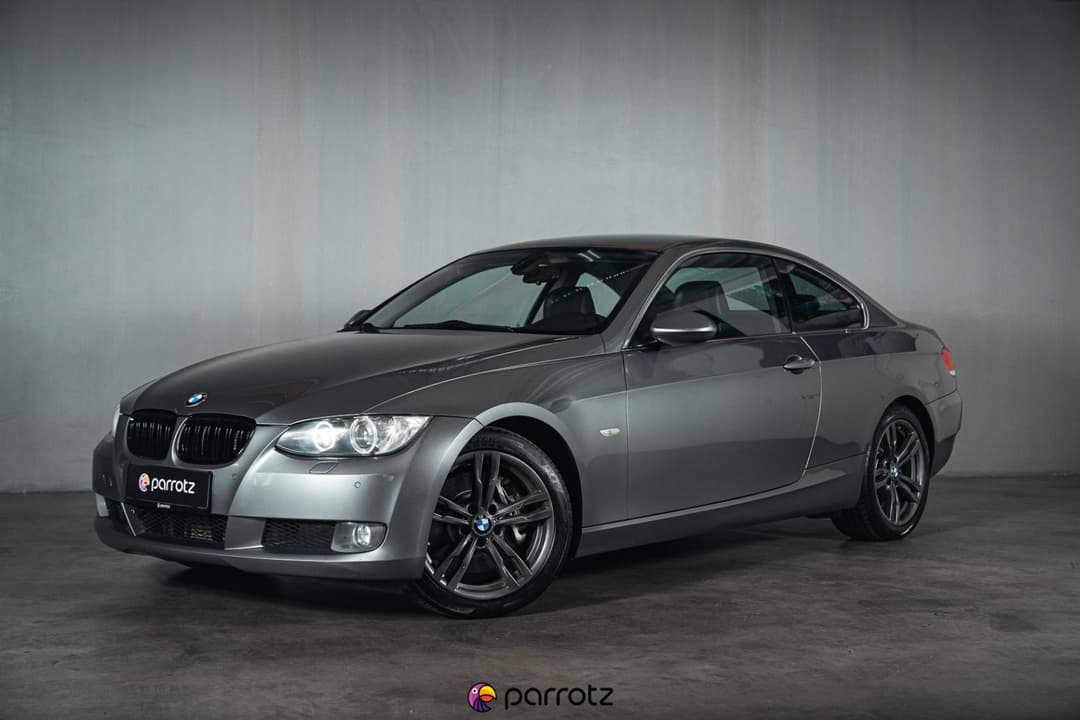 BMW 330