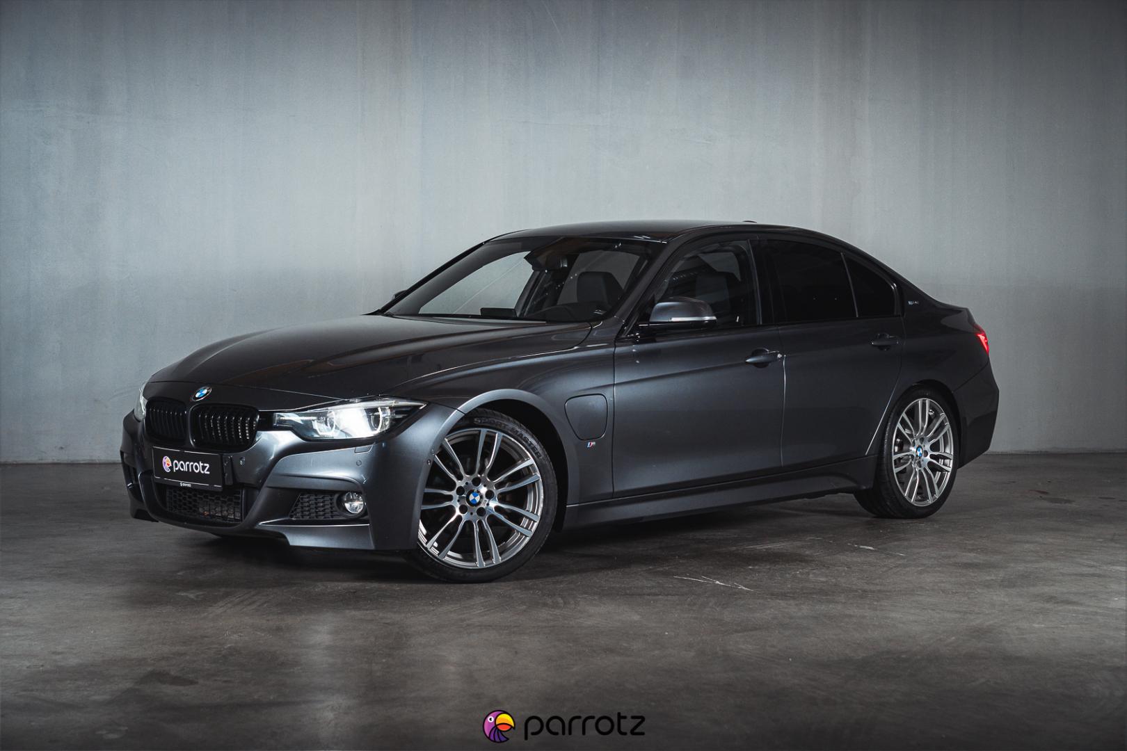 BMW 330