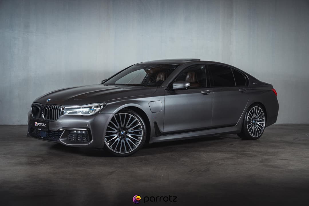 BMW 740