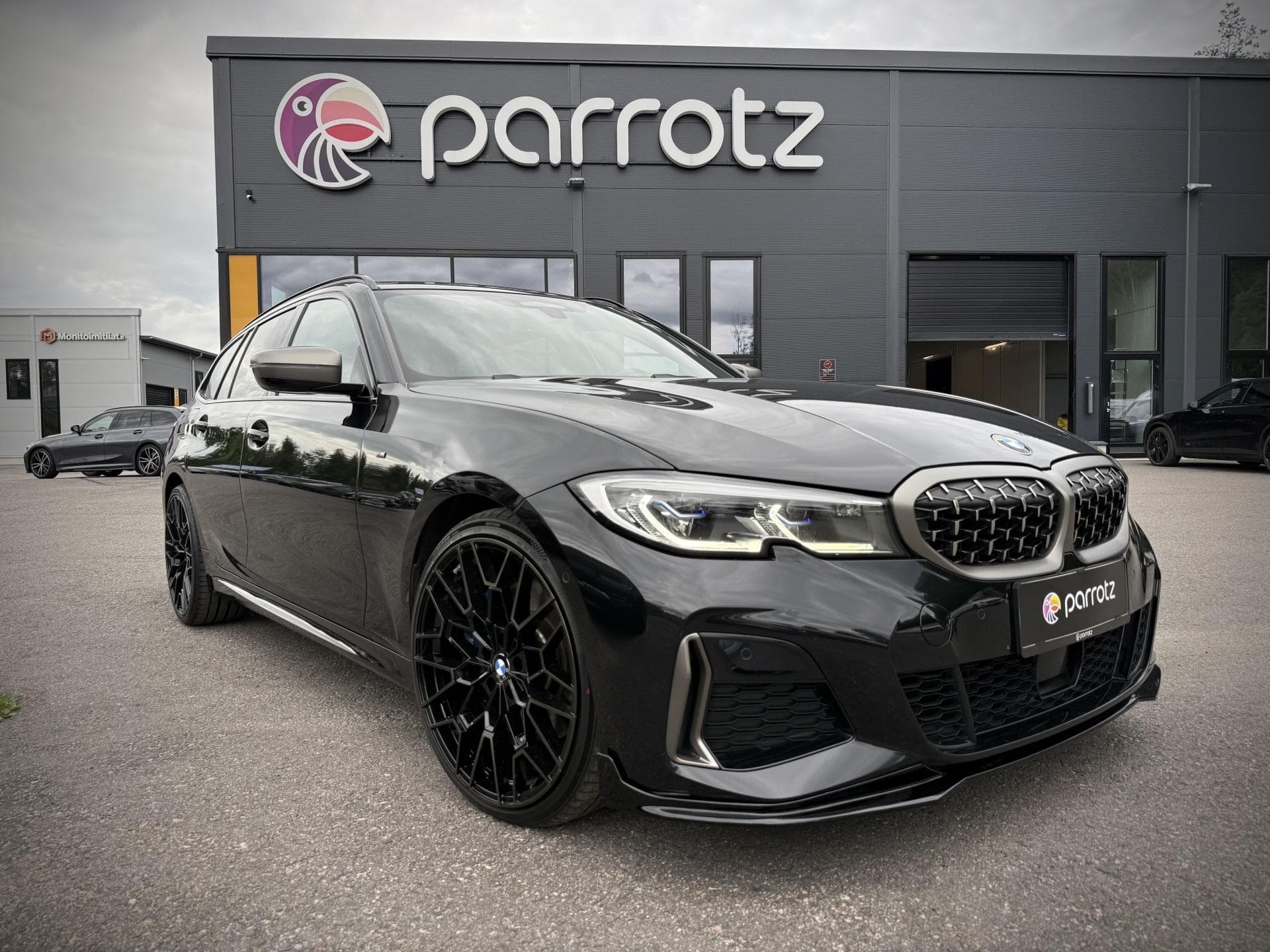 parrotz vehicle