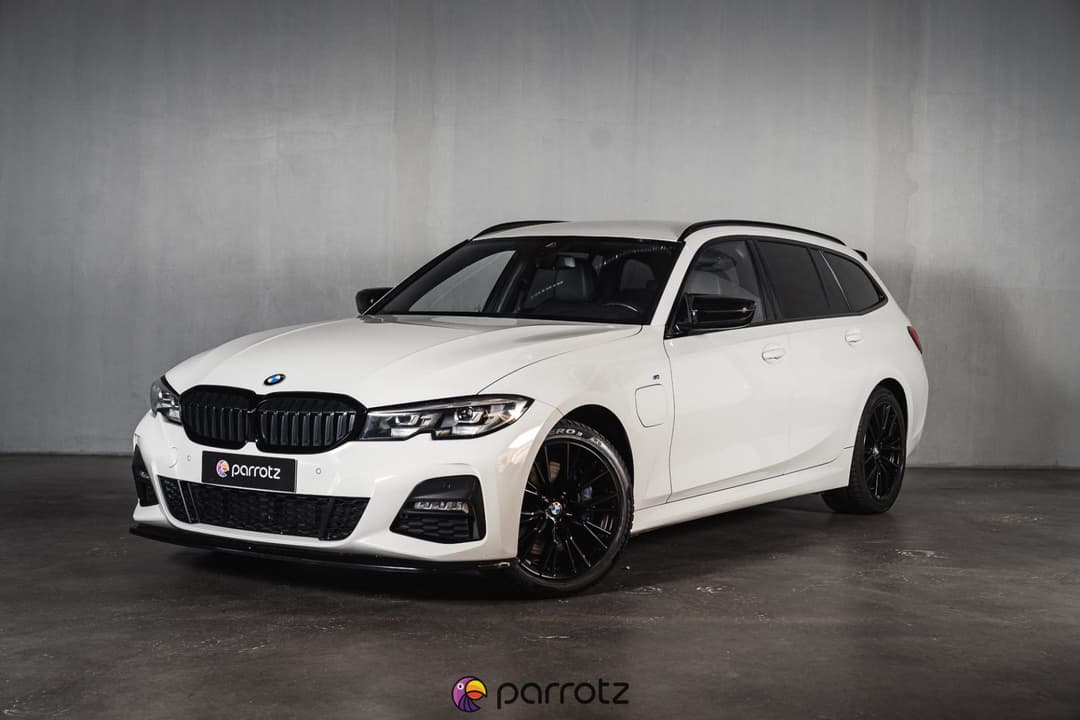 BMW 330