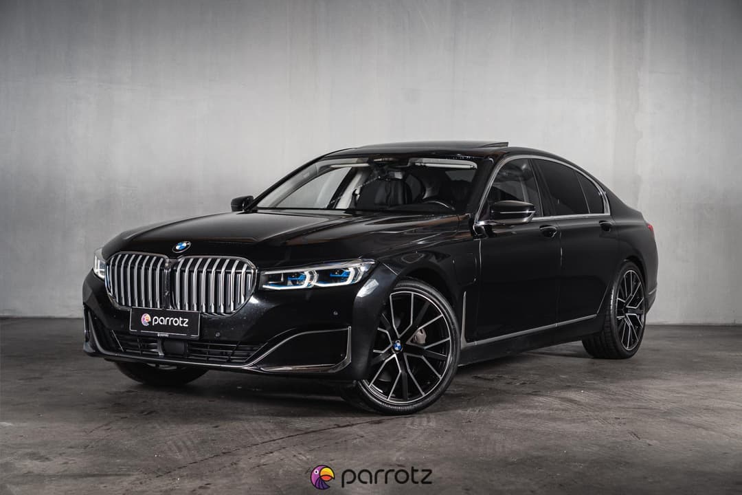 BMW 745